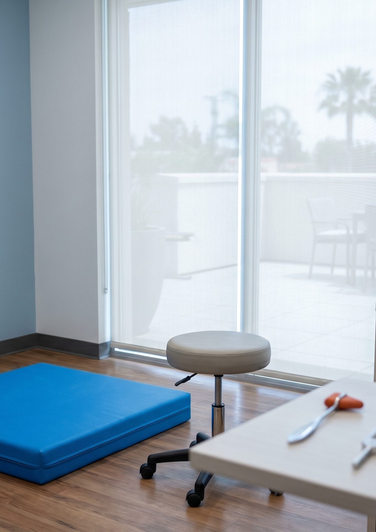 Vestibular and balance assessment setup for dizziness after concussion treatment in San Diego